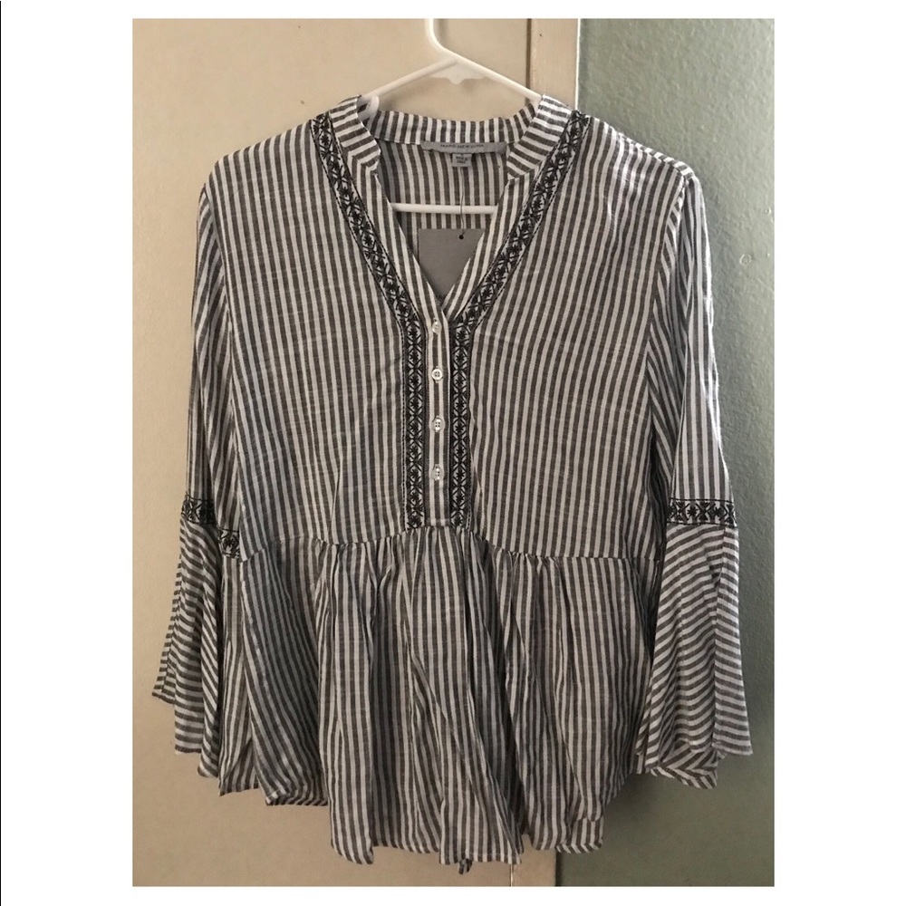 Marc New York Andrew Marc Bellesleeve top